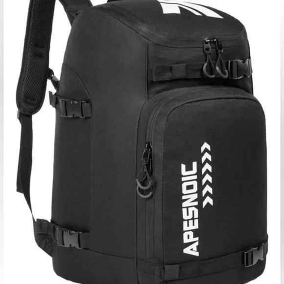 Ski and Snowboard Boots 50L Backpack